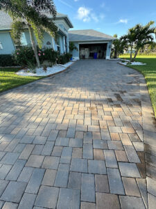 Finest Pressure Cleaning LLC-Fellsmere